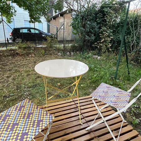 Le P'Tit Montjoux - Appart Avec Jardin Proche Gare Besancon Luaran gambar