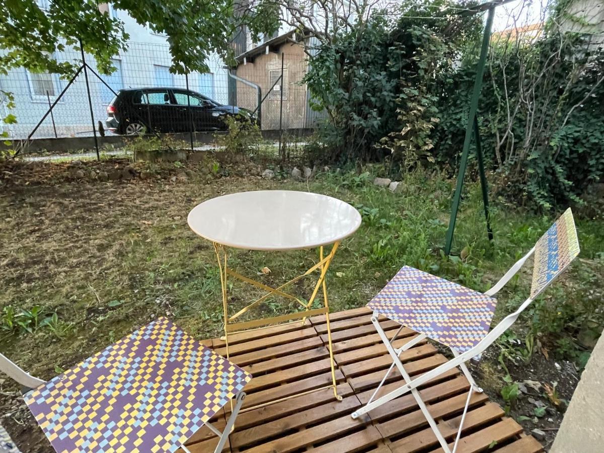 Le P'Tit Montjoux - Appart Avec Jardin Proche Gare Besancon Luaran gambar